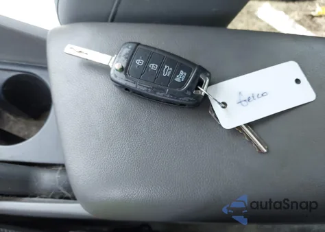 2021 Hyundai Elantra Se z USA, uszkodzony, nr VIN 5NPLL4AG4MH015066